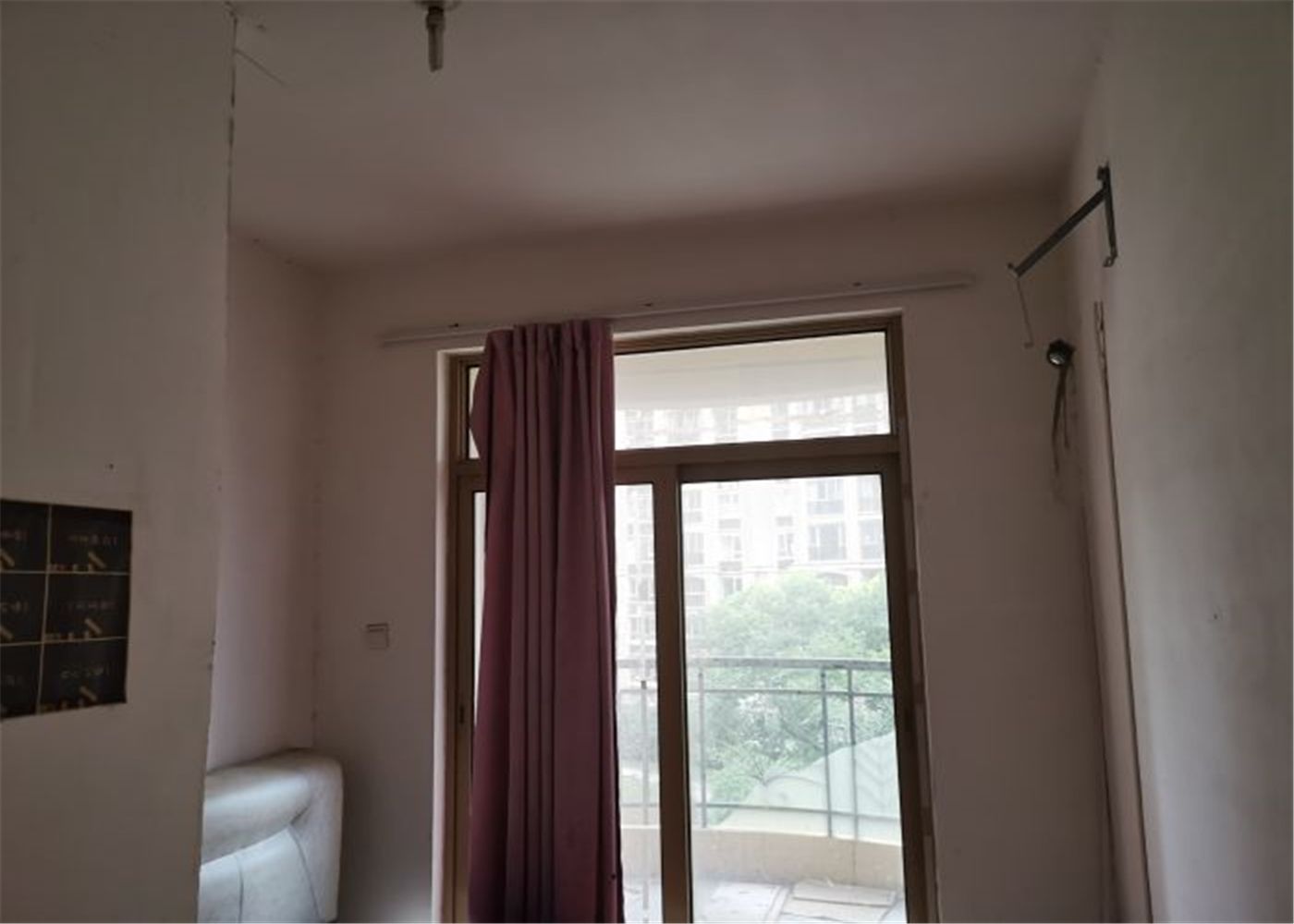 中南世纪花城一期 3室2厅2卫 138m&sup2;