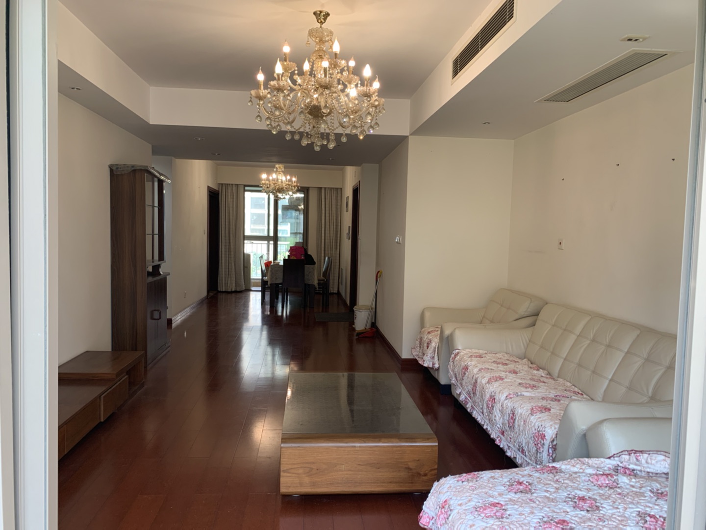 优山美地花园北区 3室2厅2卫 141m&sup2;