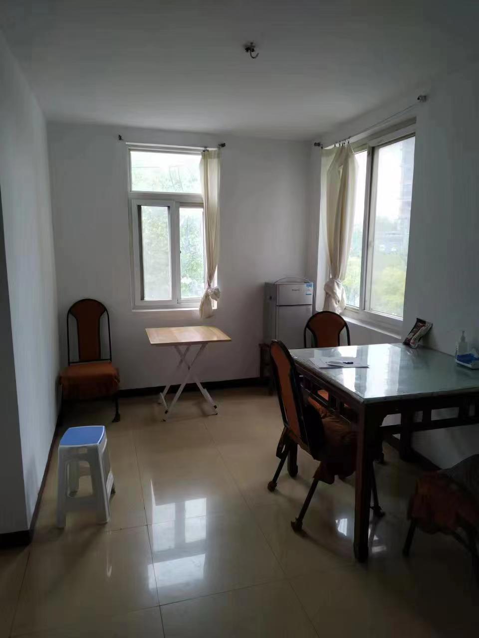 板桥东村 2室1厅1卫 65m&sup2;
