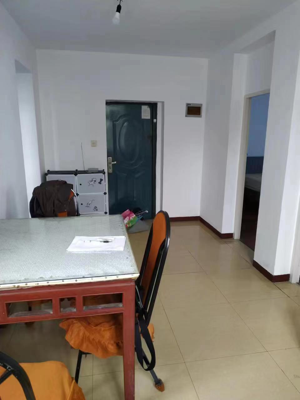 板桥东村 2室1厅1卫 65m&sup2;