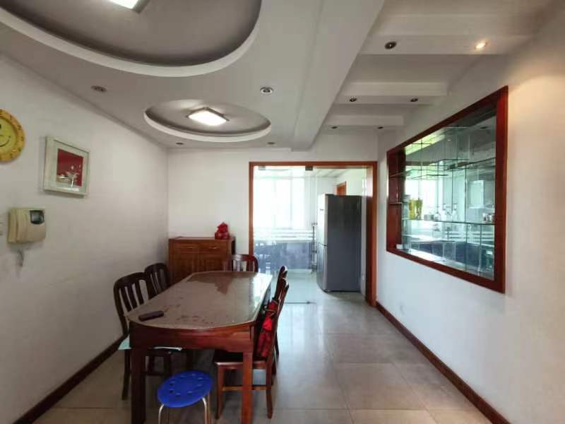 天安花园 3室3厅2卫 202.57m&sup2;