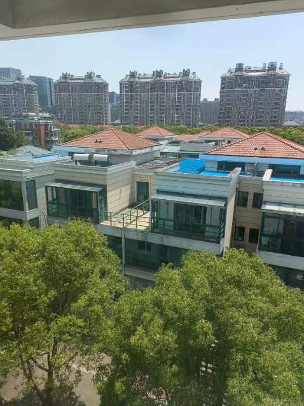 天安花园 3室3厅2卫 202.57m&sup2;