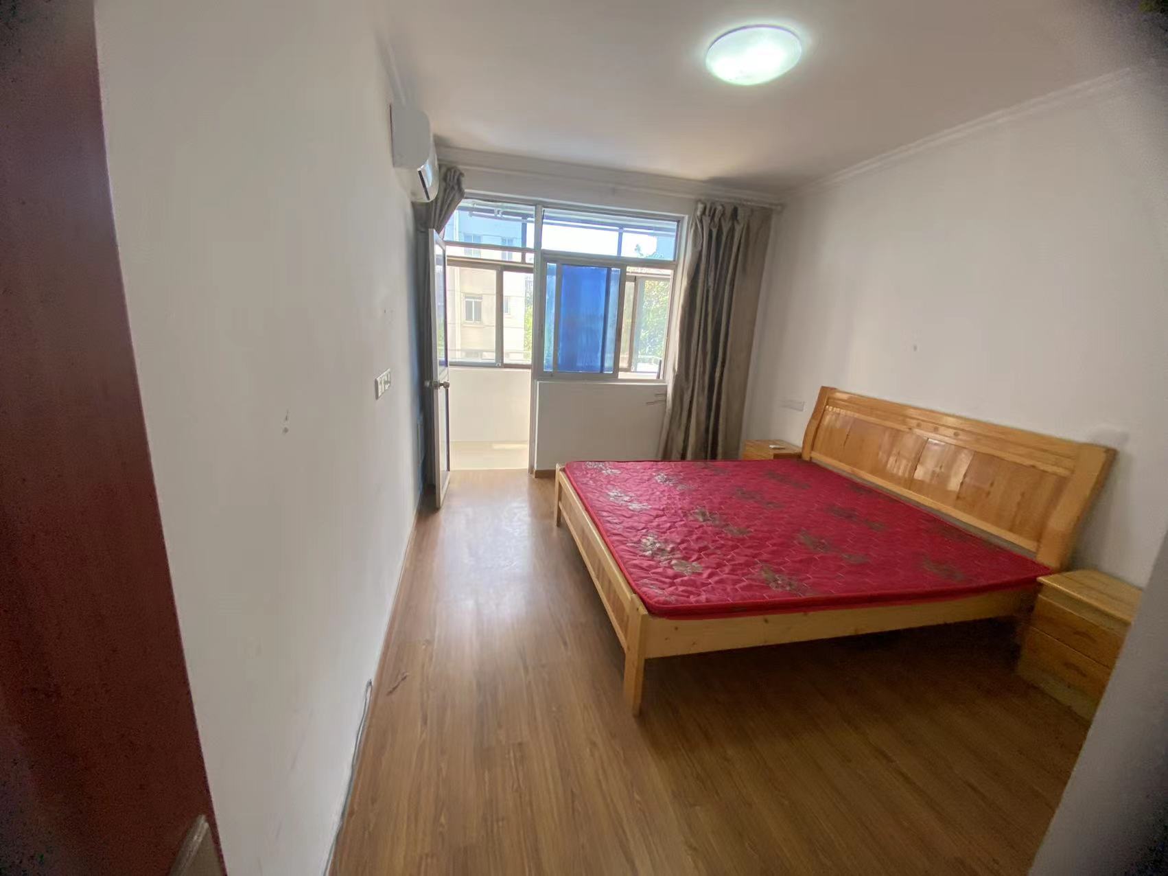 易家桥新村 1室1厅1卫 46m&sup2;