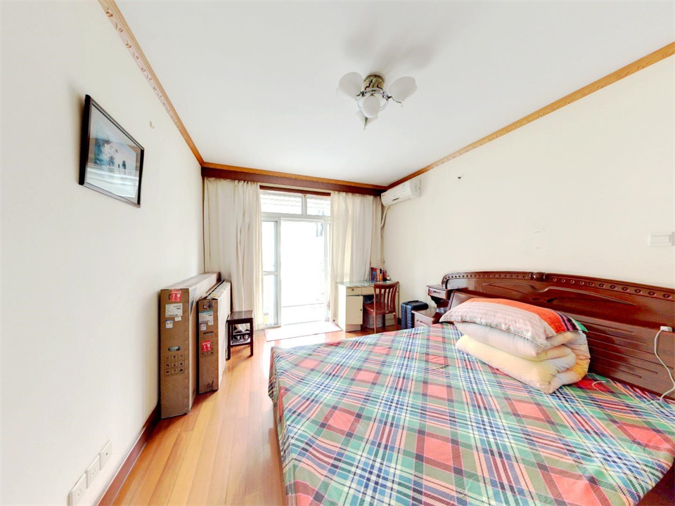 朝晖花园 3室2厅1卫 99.65m&sup2;