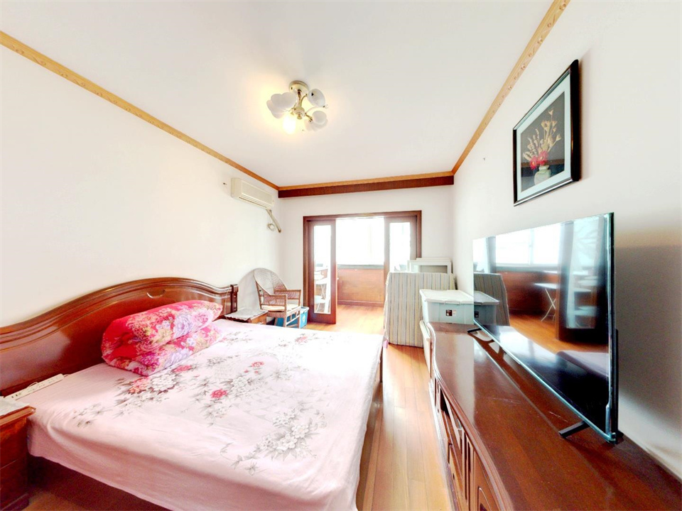 朝晖花园 3室2厅1卫 99.65m&sup2;