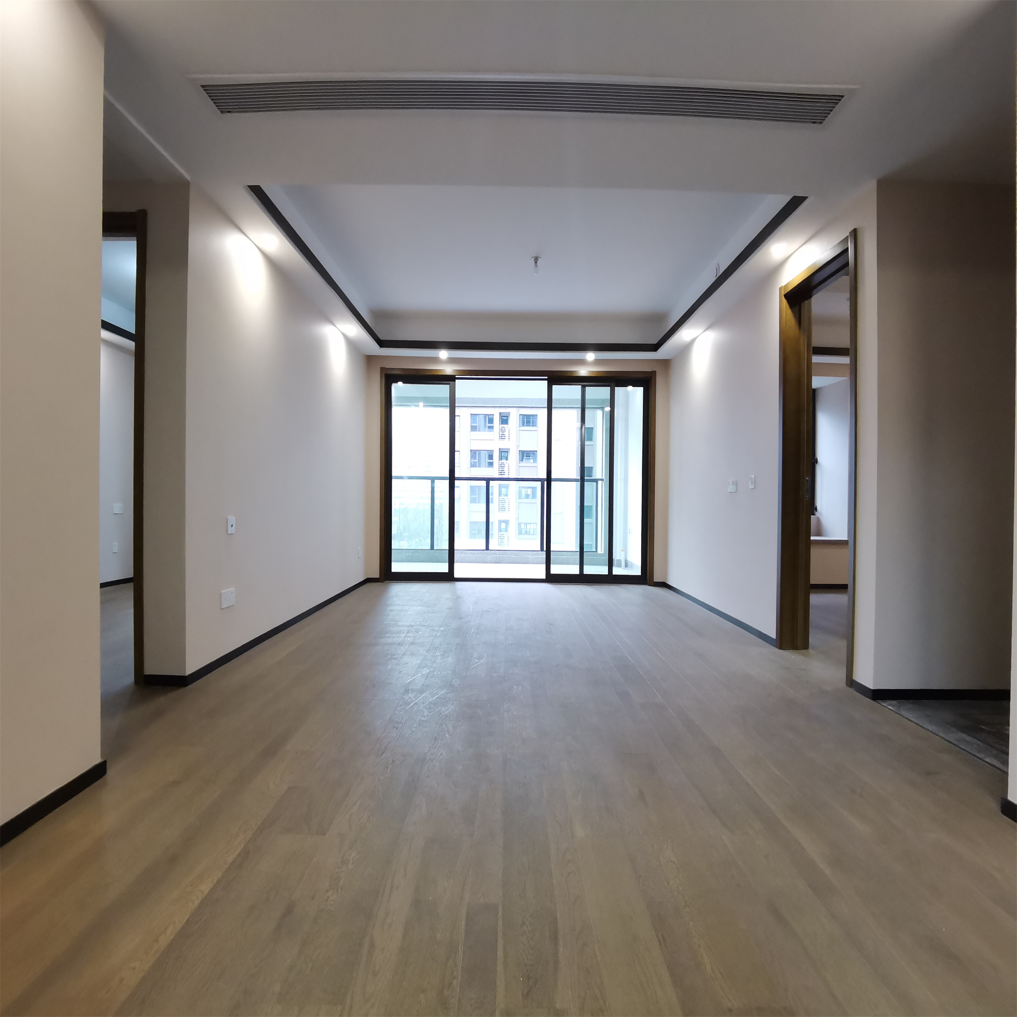 远创东樾 4室2厅2卫 155.00m&sup2;