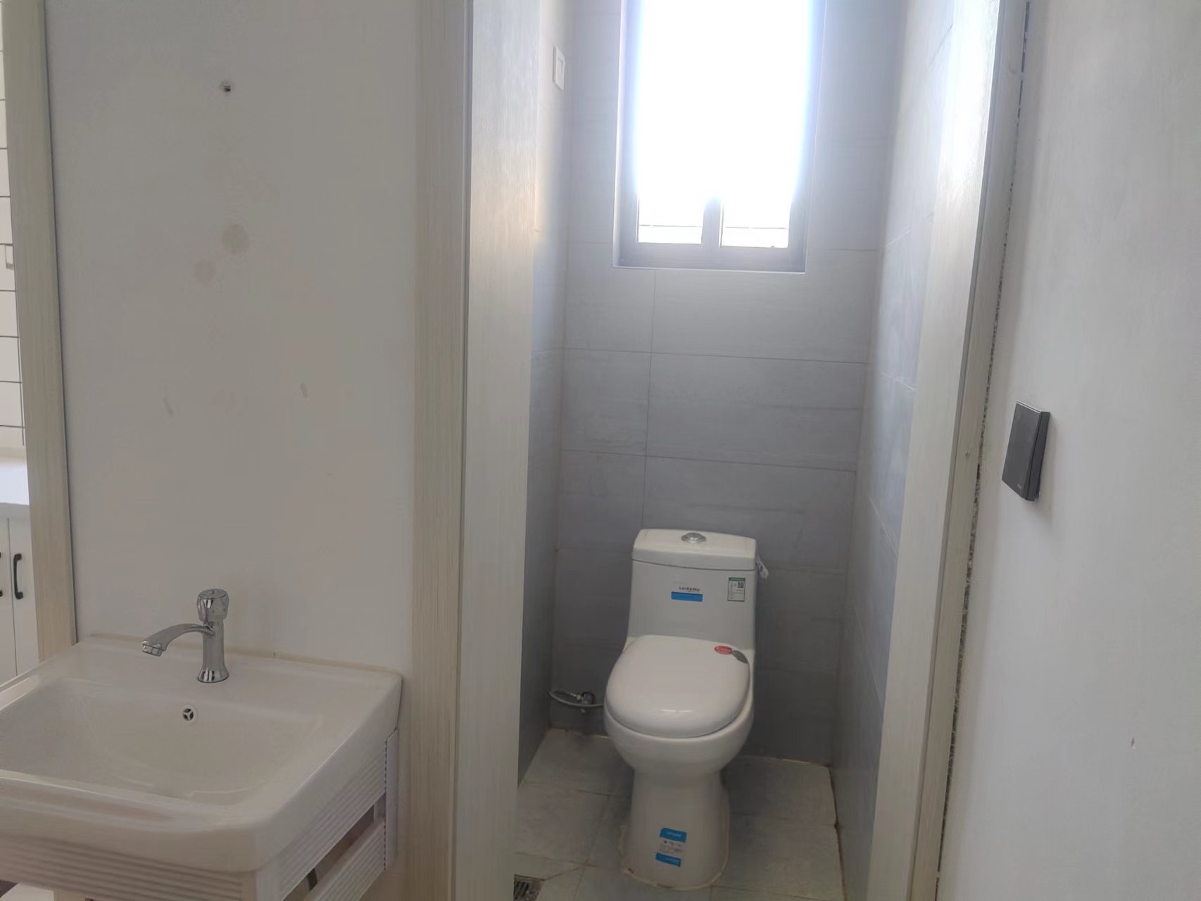新桥新村 2室1厅1卫 56.00m&sup2;