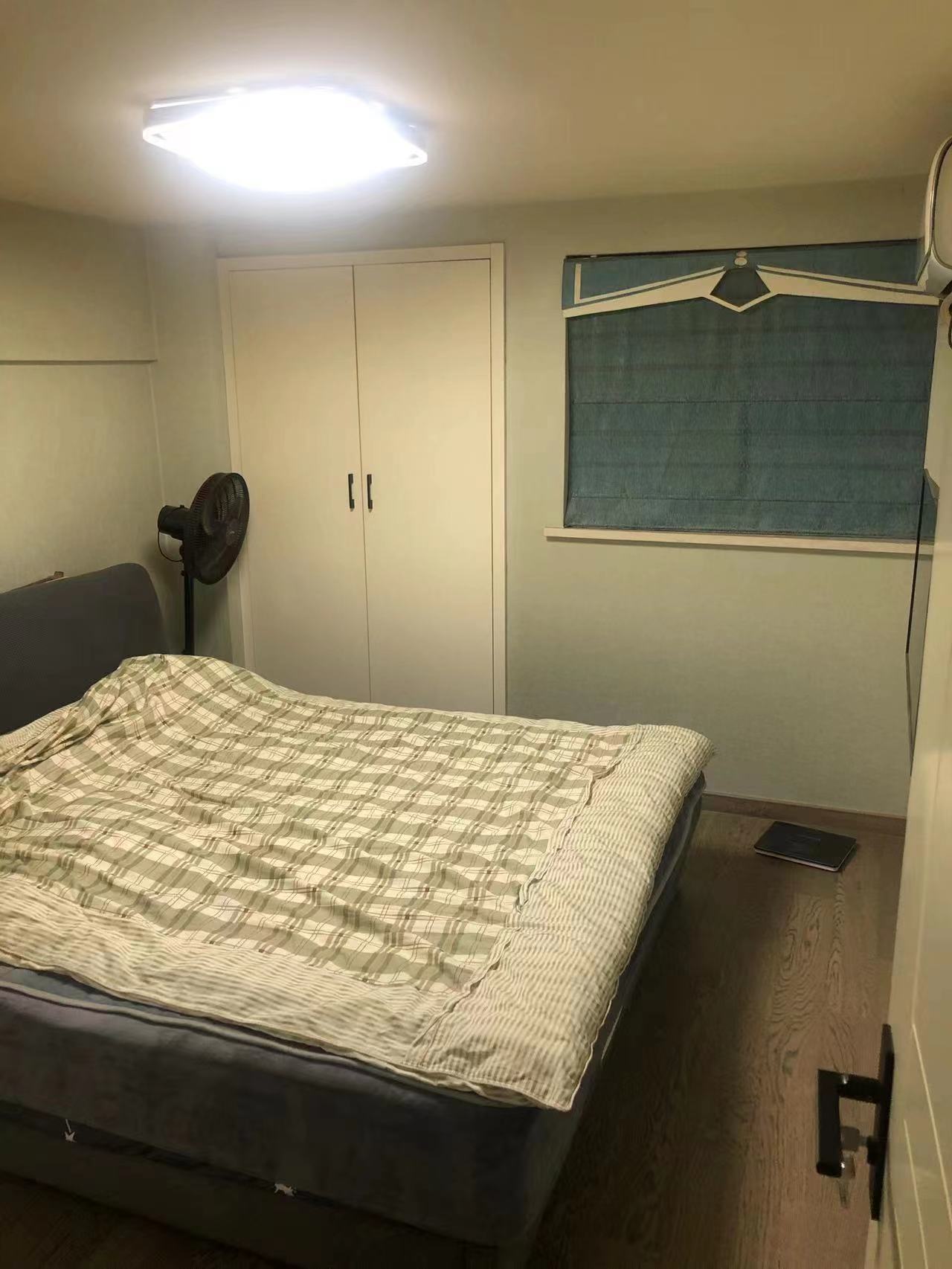 纽约时代 3室2厅1卫 60.00m&sup2;