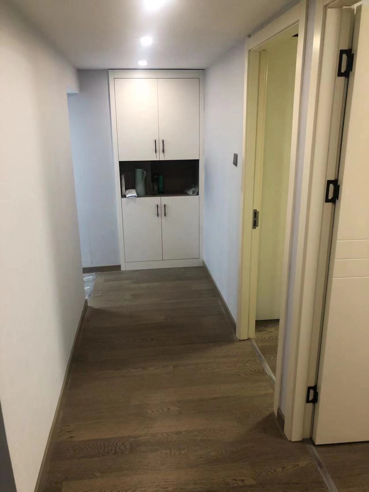纽约时代 3室2厅1卫 60.00m&sup2;