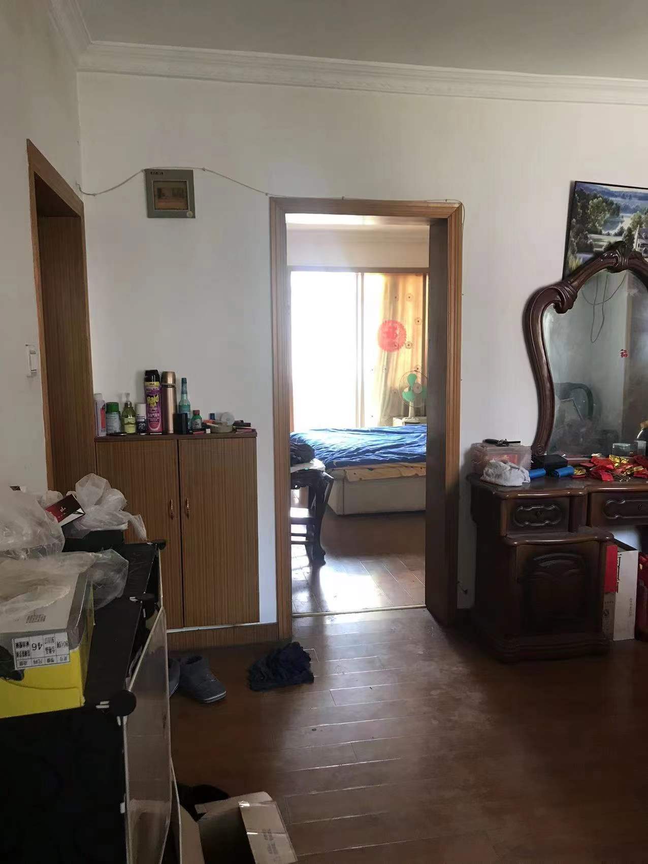 虹桥新村(朝霞路) 1室1厅1卫 46m&sup2;