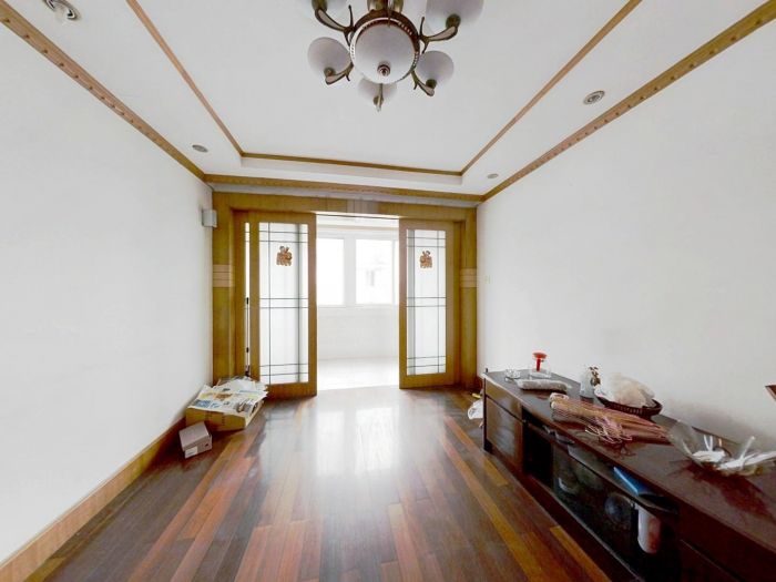 外滩小区 3室2厅1卫 111.90m&sup2;