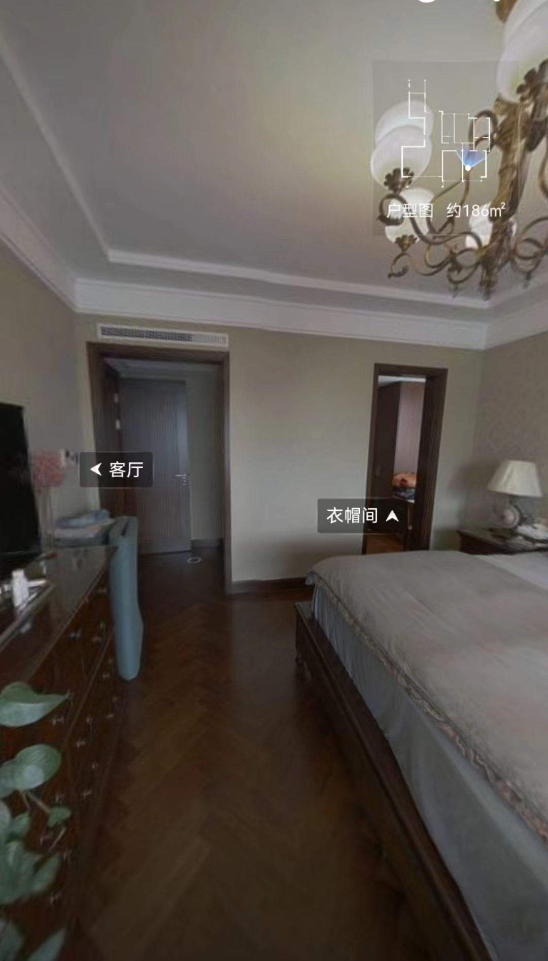 圆融广场公馆 4室2厅2卫 186m&sup2;