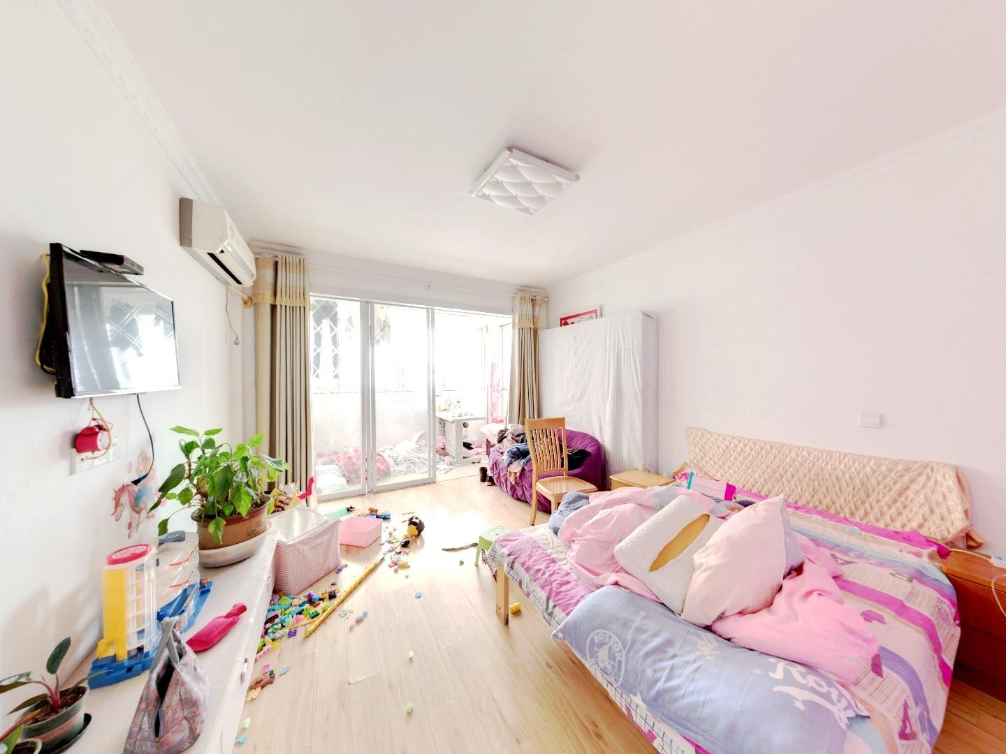 和谐怡园佳苑 3室2厅2卫 118.00m&sup2;