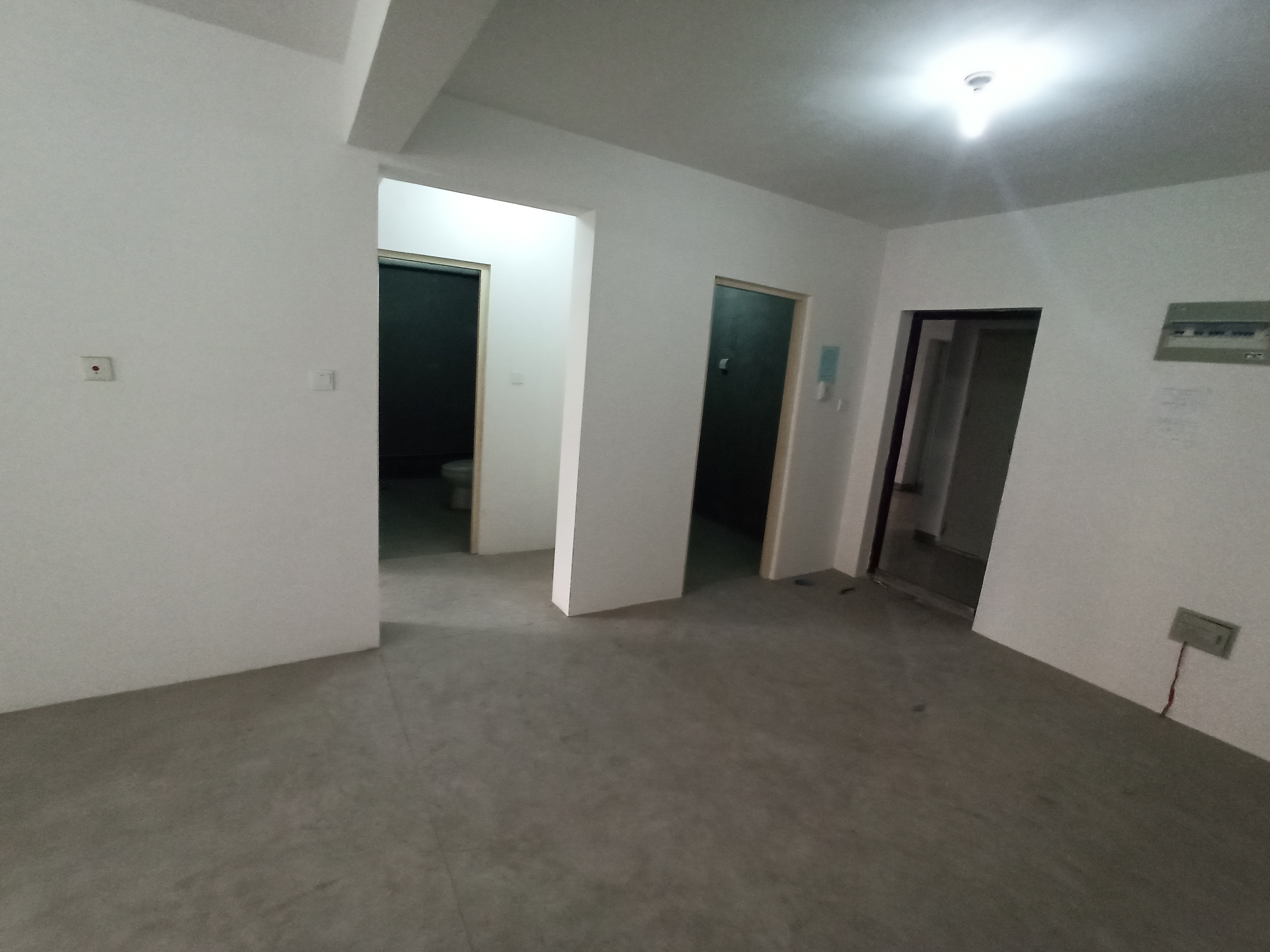 世家花园 2室2厅1卫 72m&sup2;