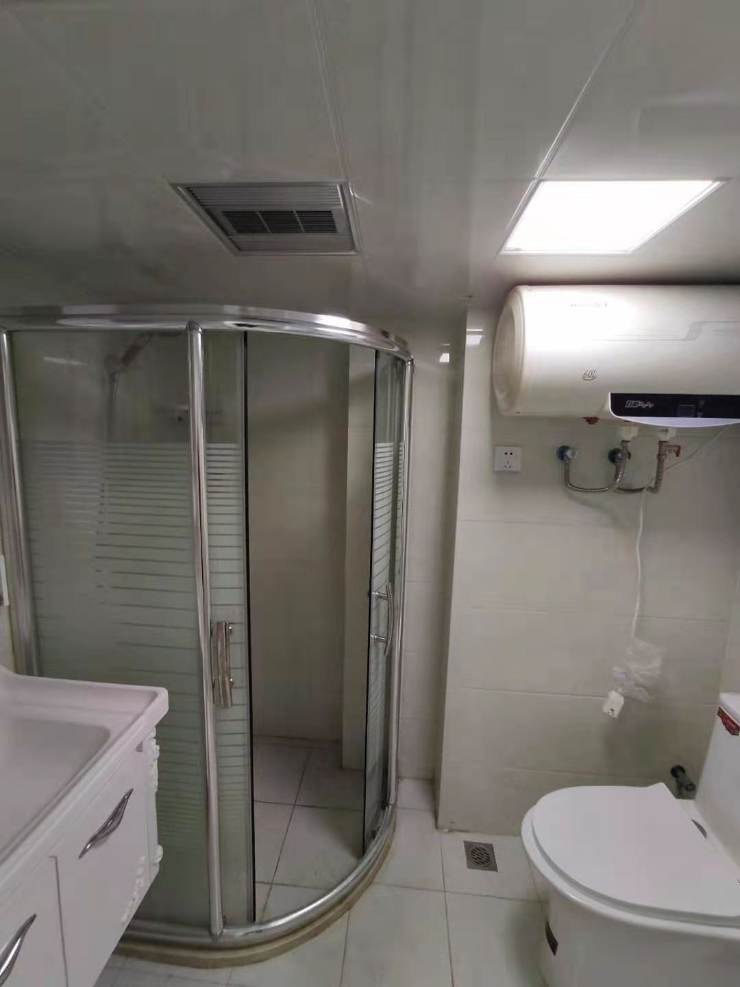 唐人公寓 1室1厅1卫 40m&sup2;