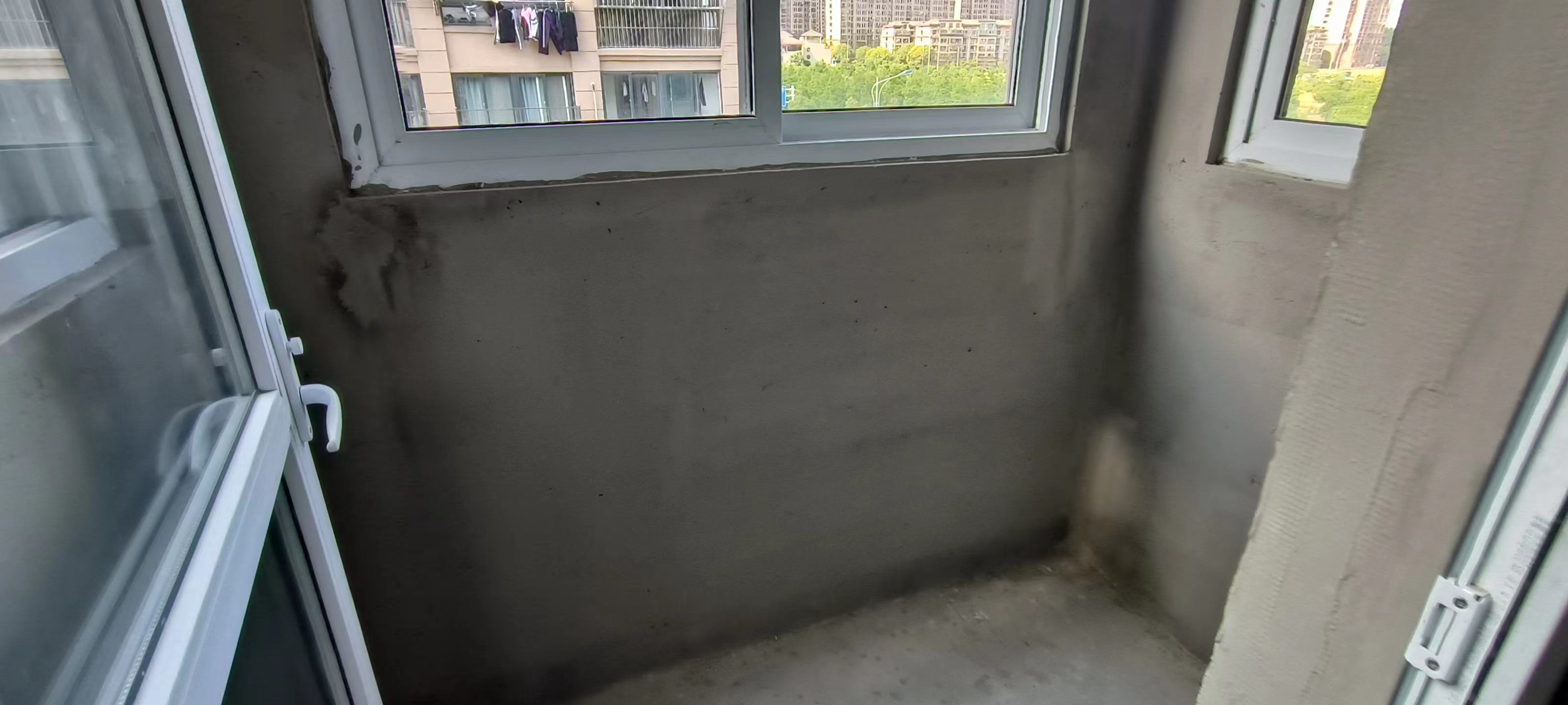 瑞兴花园 2室2厅1卫 98m&sup2;