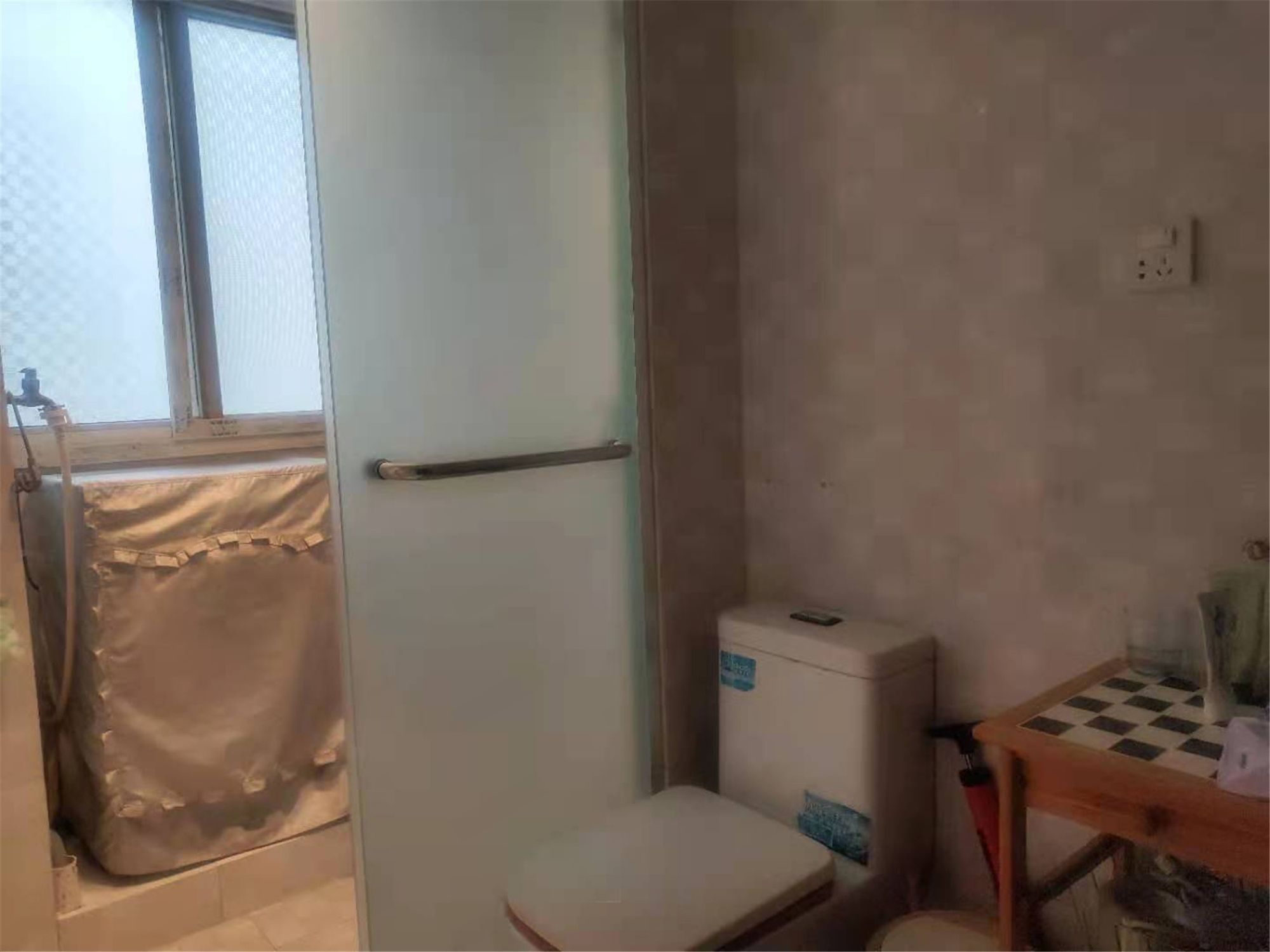 易家桥新村 2室1厅1卫 59.80m&sup2;