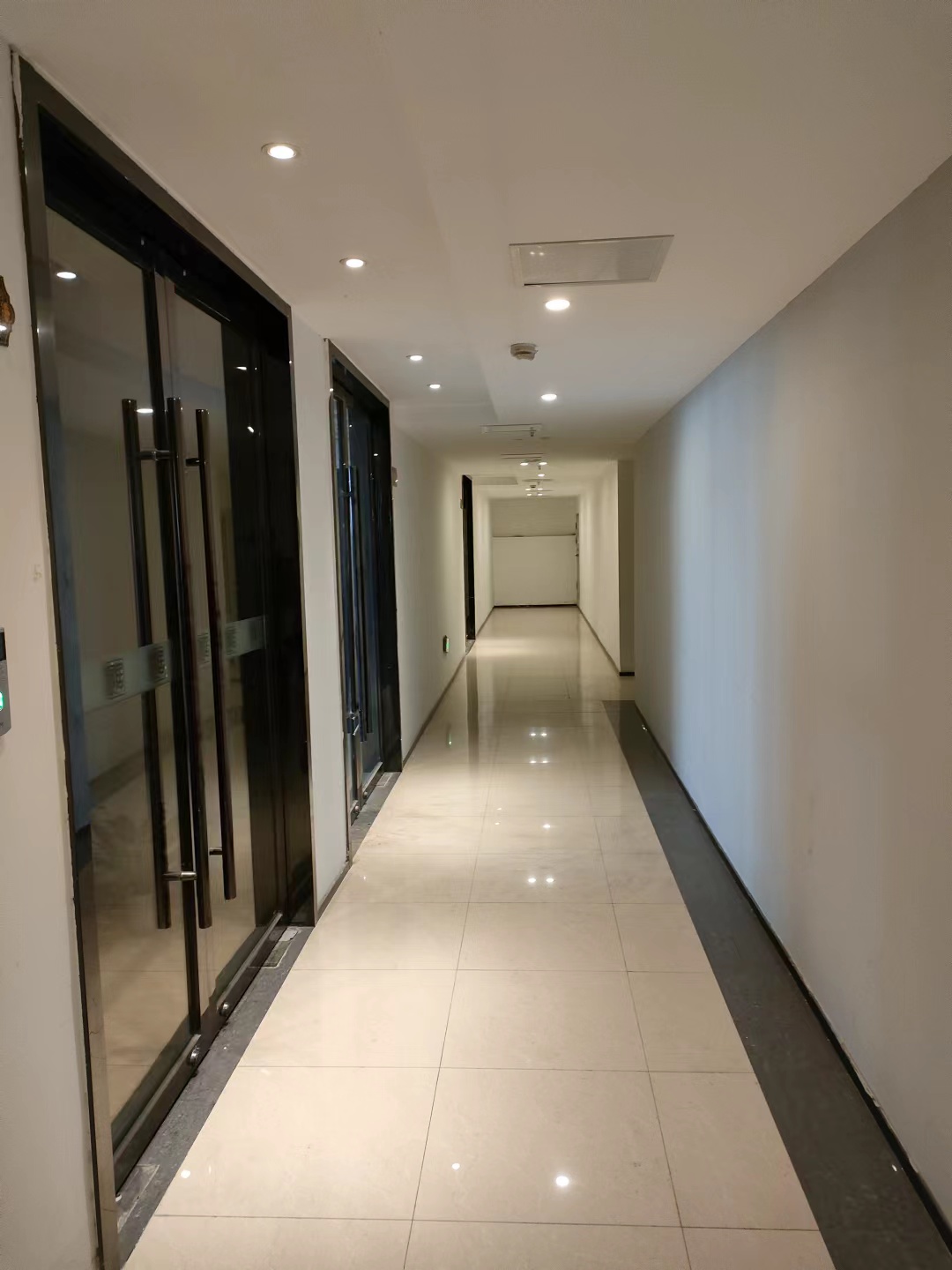 南通万达广场 1室1厅1卫 127.00m&sup2;