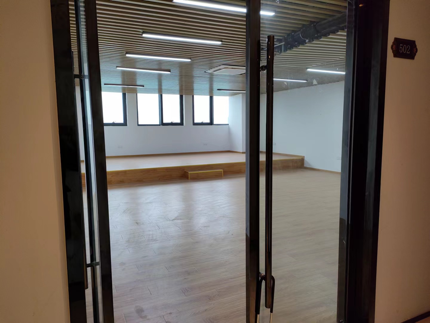 南通万达广场 1室1厅1卫 127.00m&sup2;