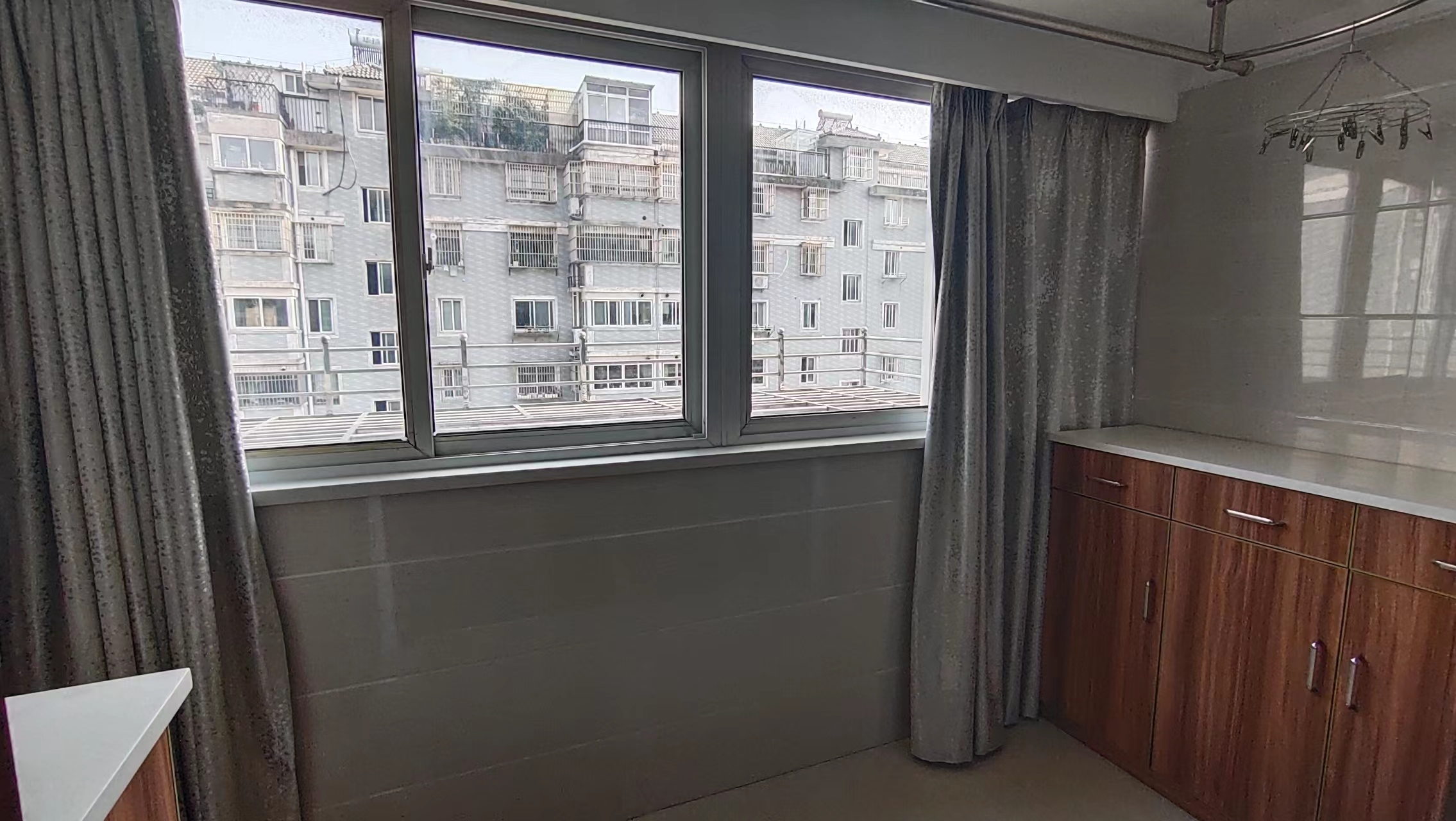 城山家园 3室1厅1卫 90m&sup2;