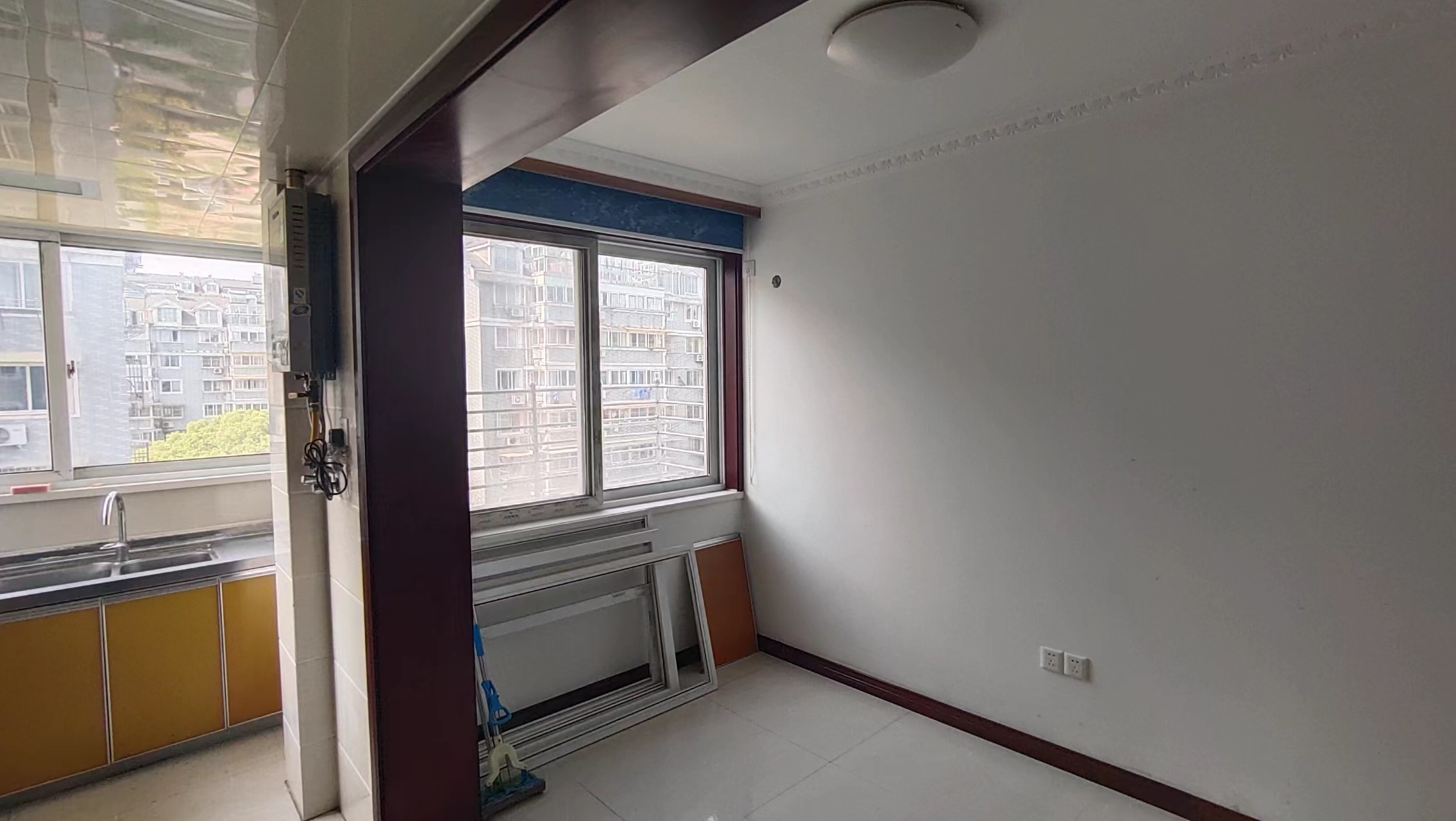城山家园 3室1厅1卫 90m&sup2;