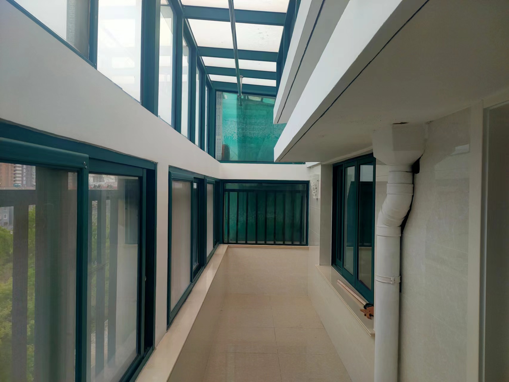新城小区 4室2厅2卫 90.00m&sup2;
