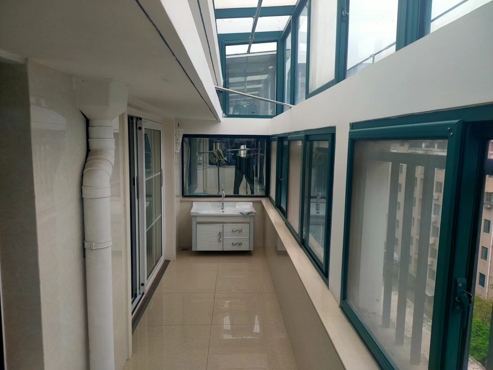 新城小区 4室2厅2卫 90.00m&sup2;