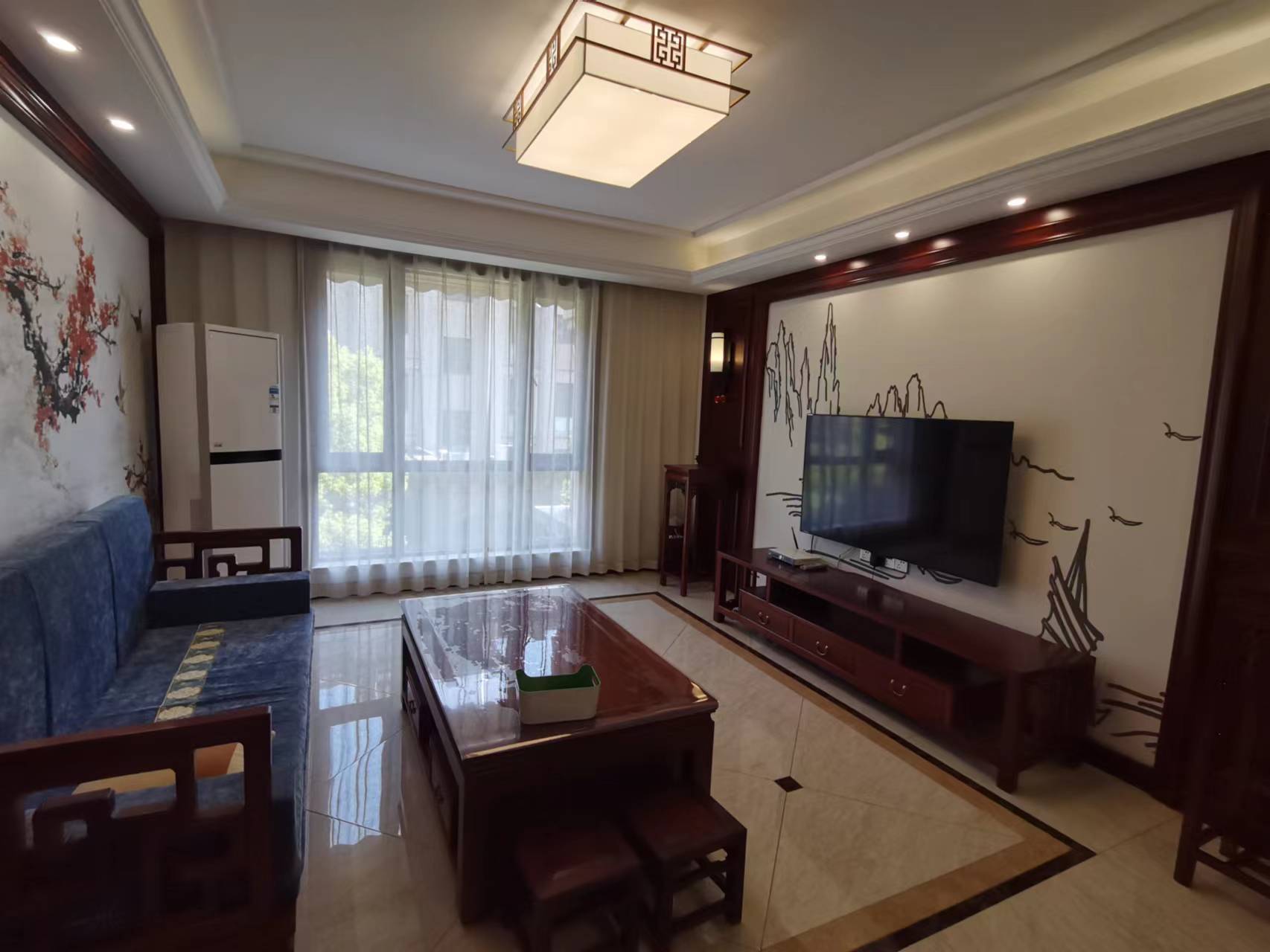 城市嘉苑 3室2厅2卫 136.00m²