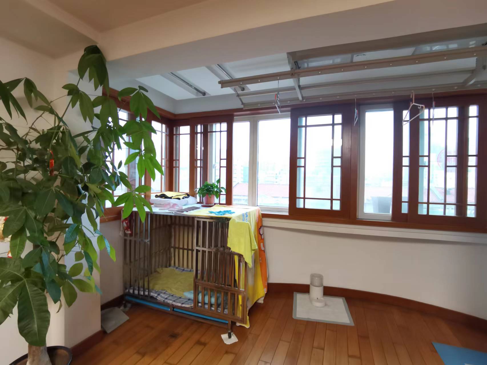 天虹公寓 3室2厅2卫 151.00m&sup2;