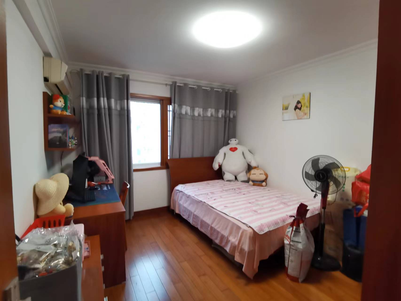 天虹公寓 3室2厅2卫 151.00m&sup2;