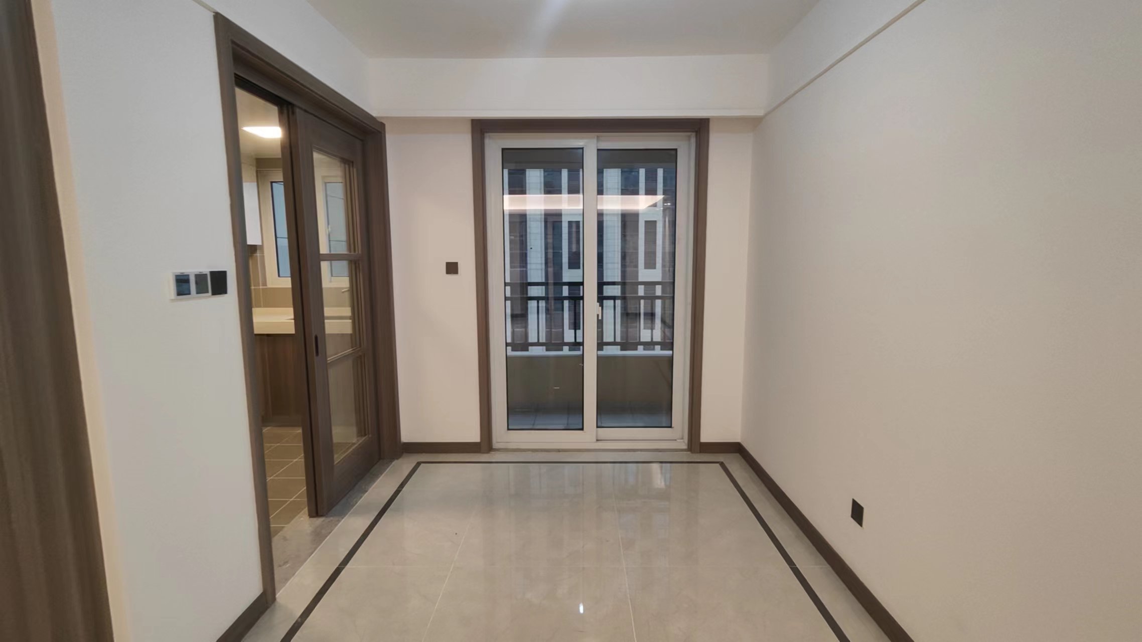 世茂云锦 3室2厅1卫 125m&sup2;