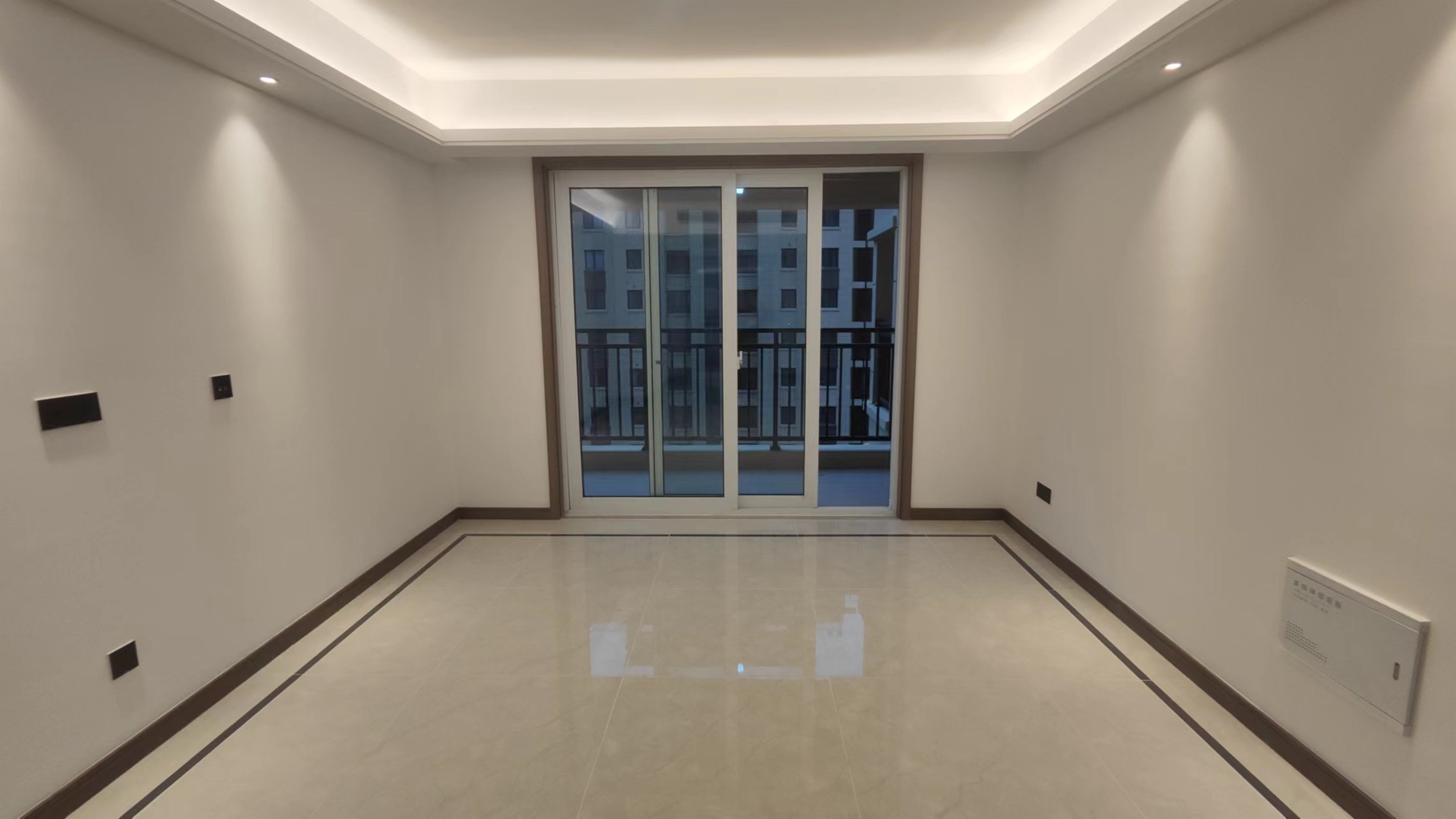 世茂云锦 3室2厅1卫 125m&sup2;