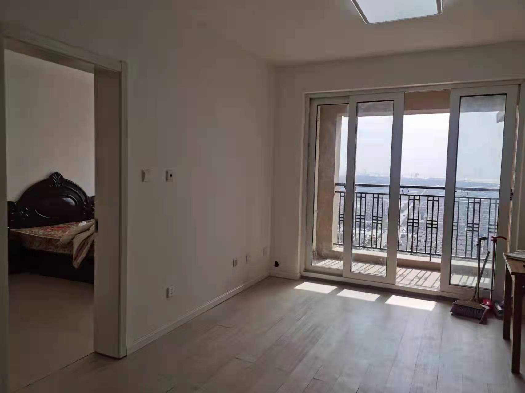 和融&bull;优山美地名邸 2室2厅1卫 87m&sup2;