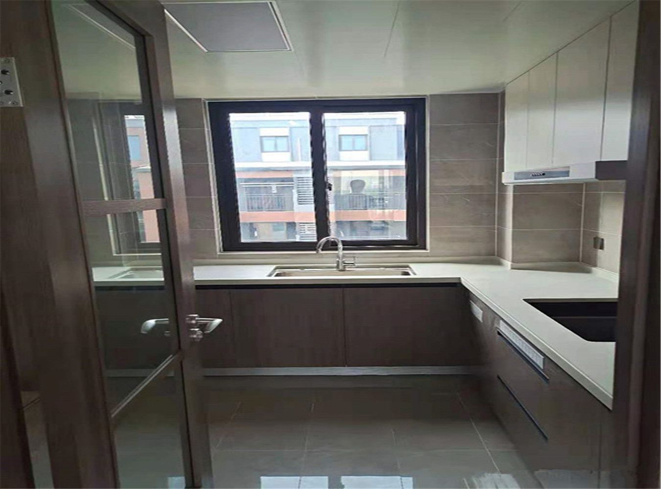 万科白鹭湾 3室2厅2卫 141.00m&sup2;