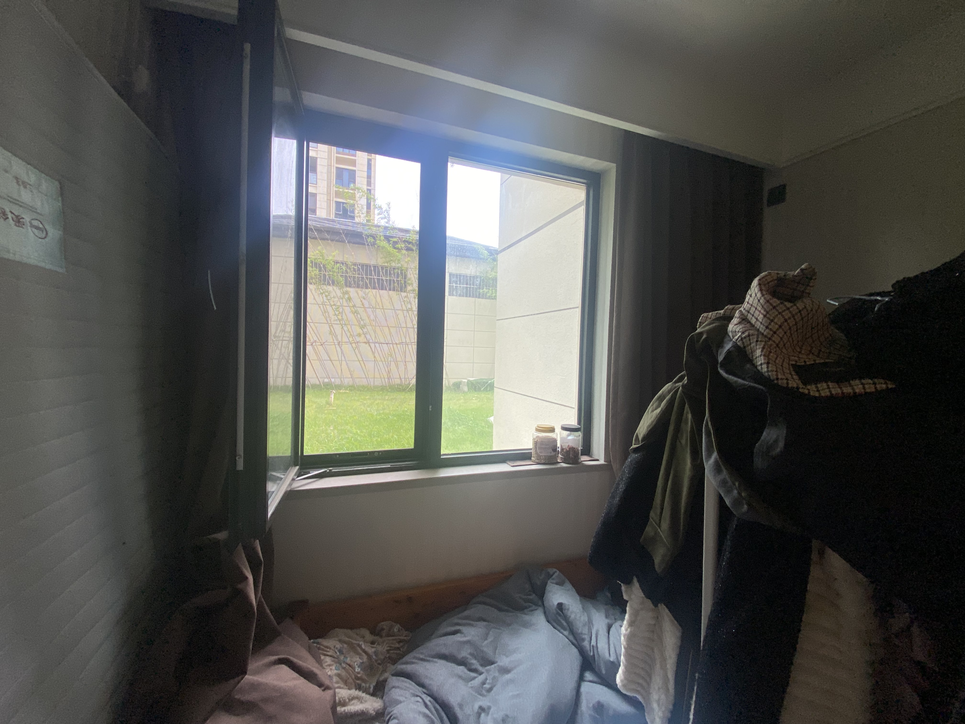 龙湖天宸源著 2室2厅1卫 70m&sup2;