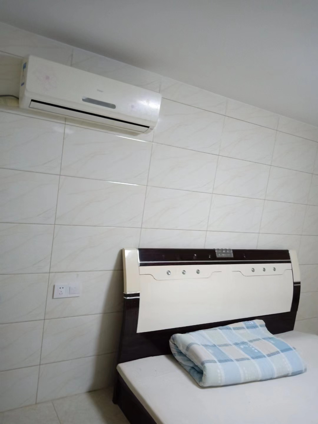 怡居北苑 1室1厅1卫 27m&sup2;