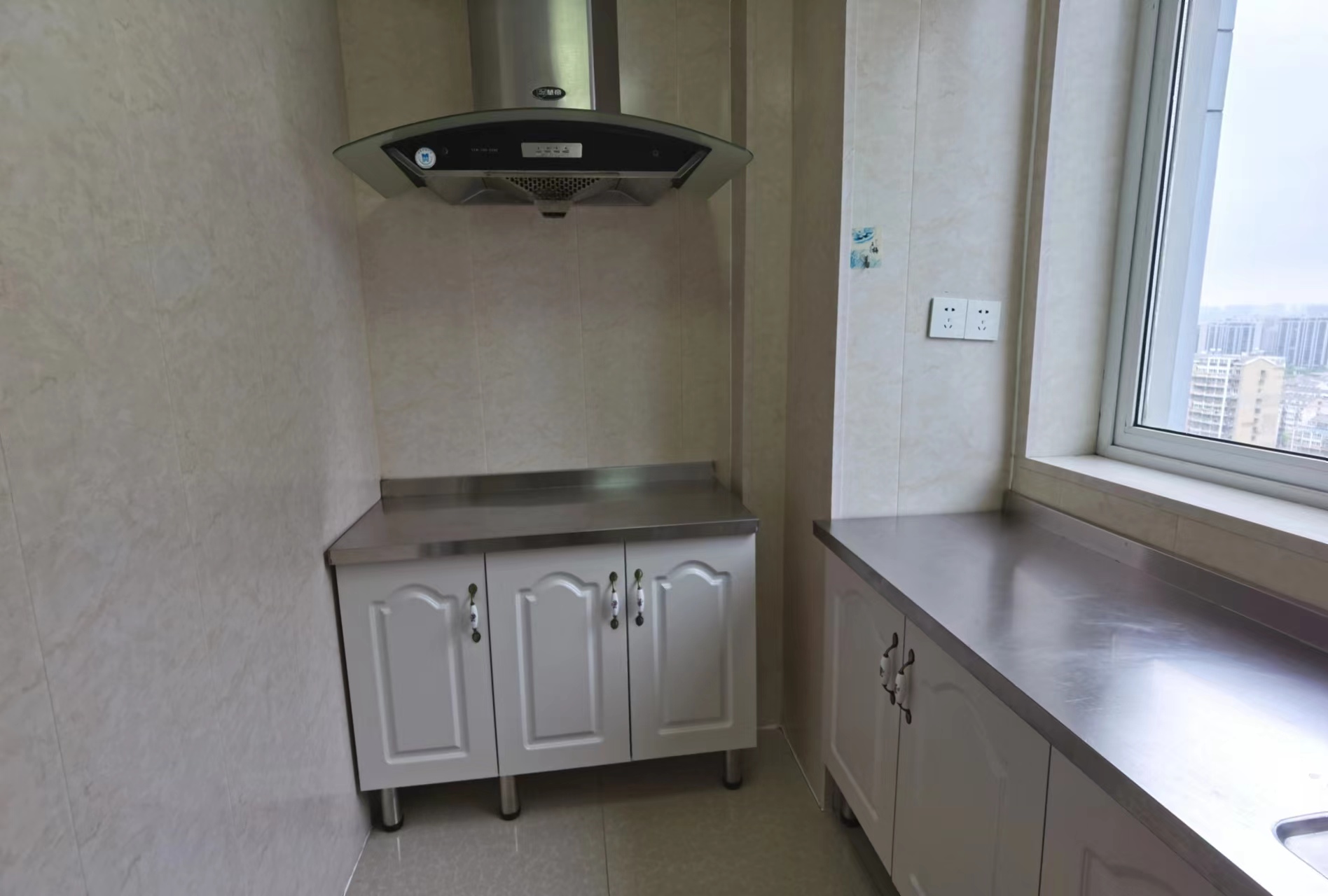 惠泽苑 2室1厅1卫 82m&sup2;