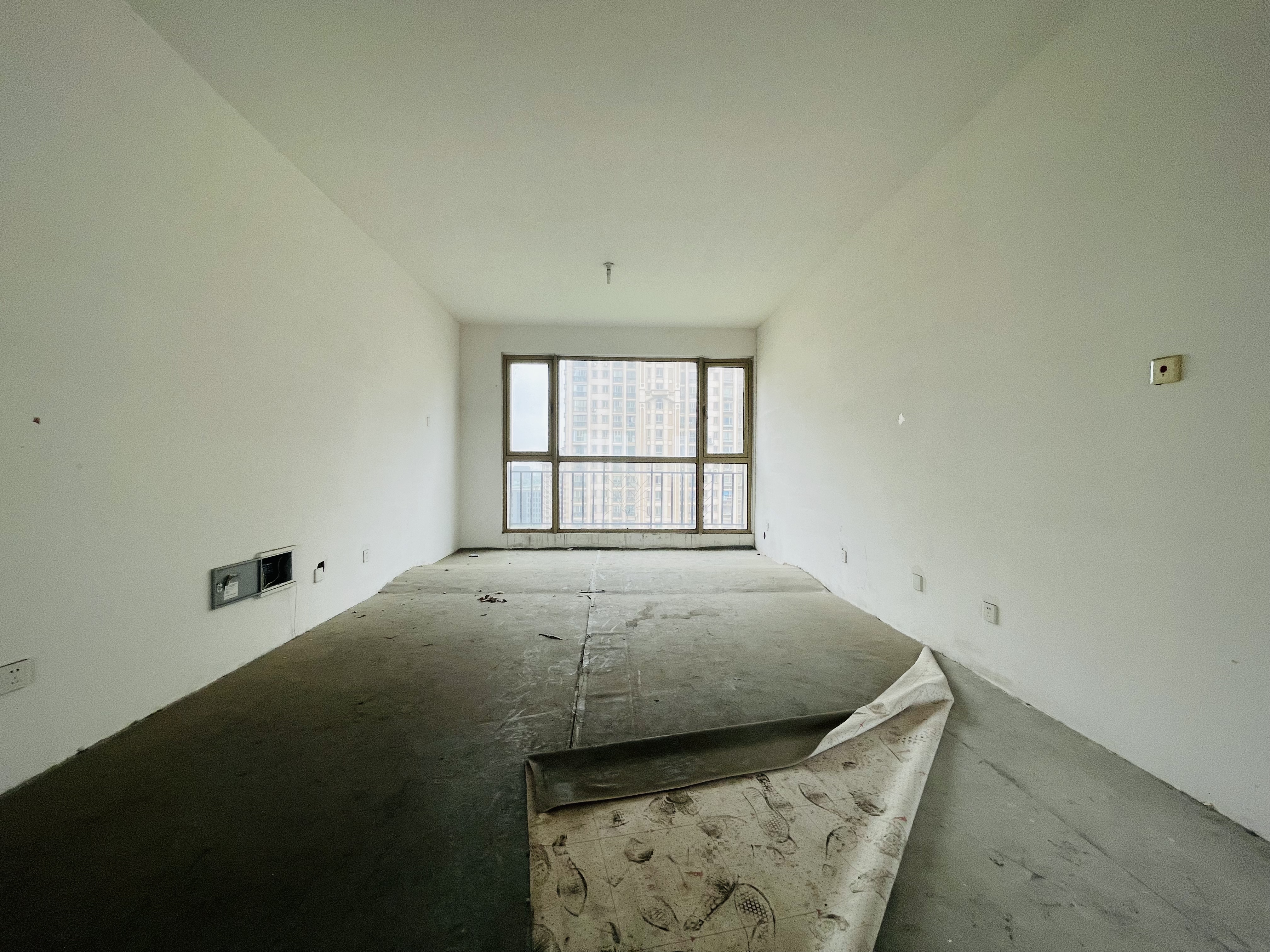 中南世纪花城一期 2室2厅1卫 112.26m&sup2;