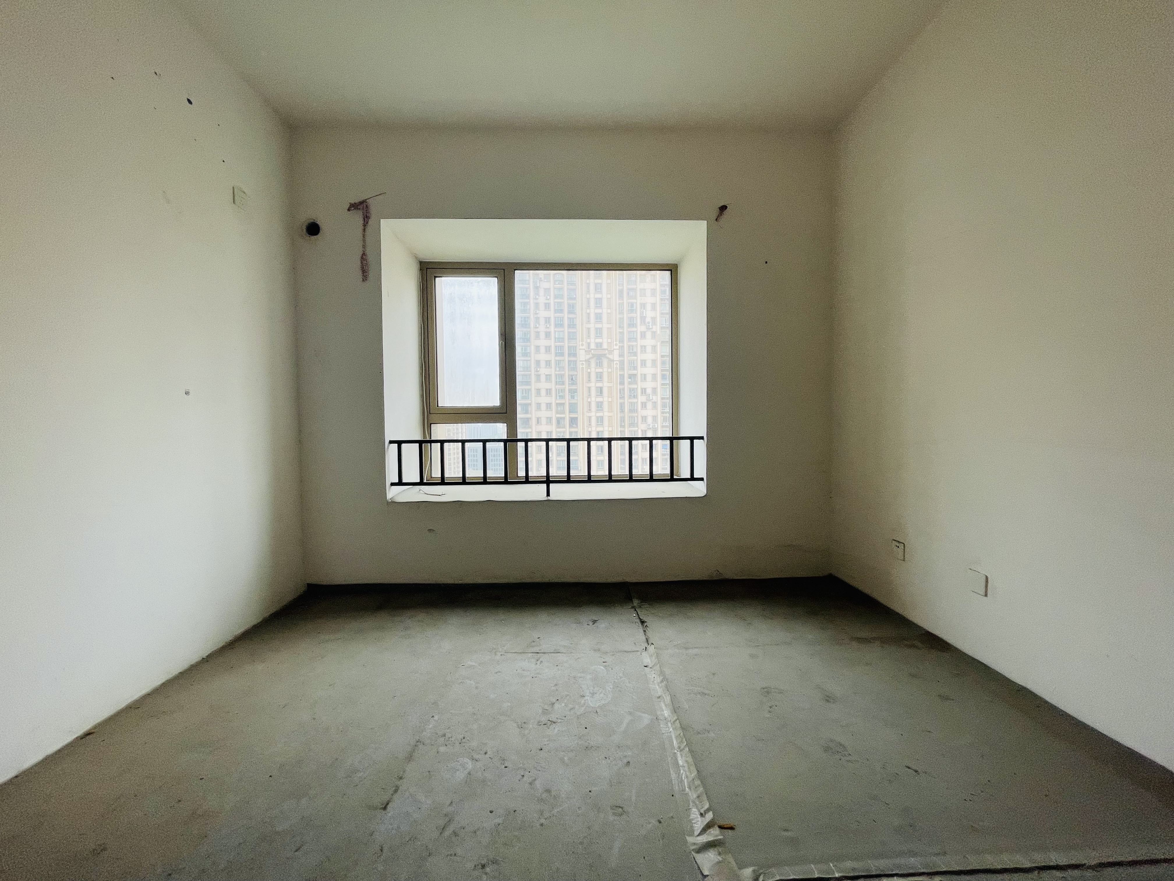中南世纪花城一期 2室2厅1卫 112.26m&sup2;