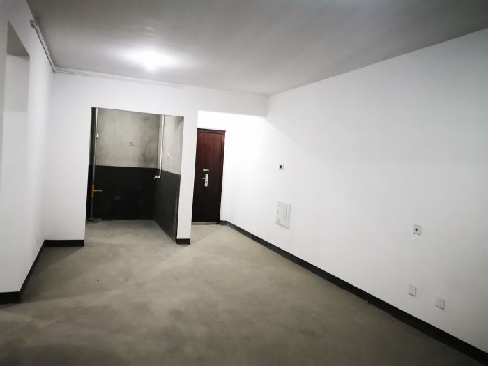 南山国际社区 3室2厅1卫 96m&sup2;