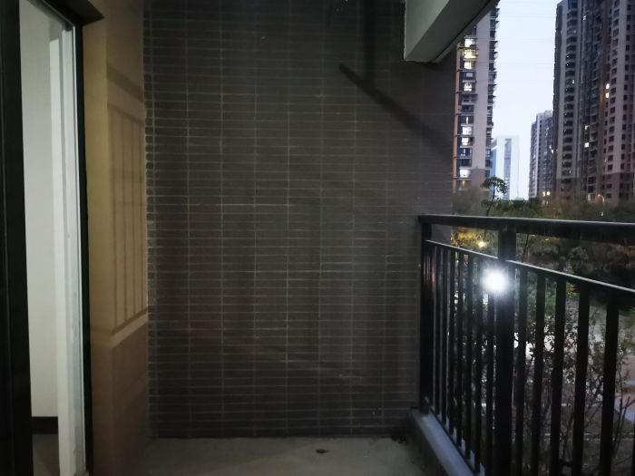 南山国际社区 3室2厅1卫 96m&sup2;