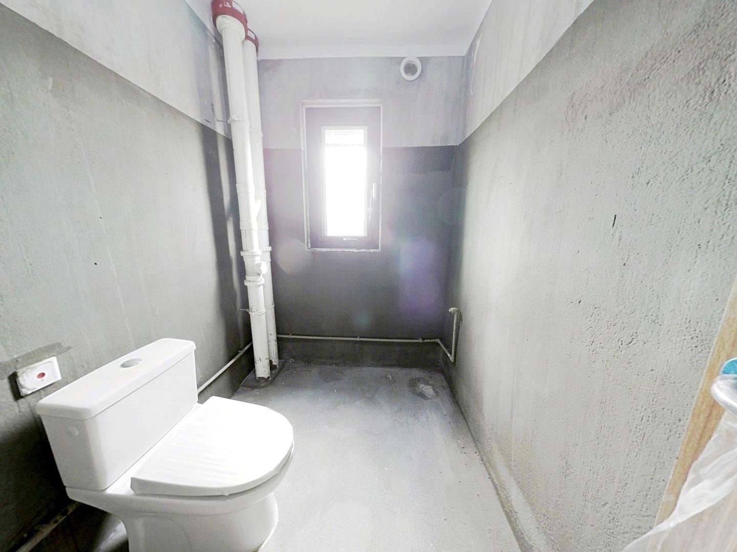 保利香槟国际 4室2厅2卫 143.35m&sup2;