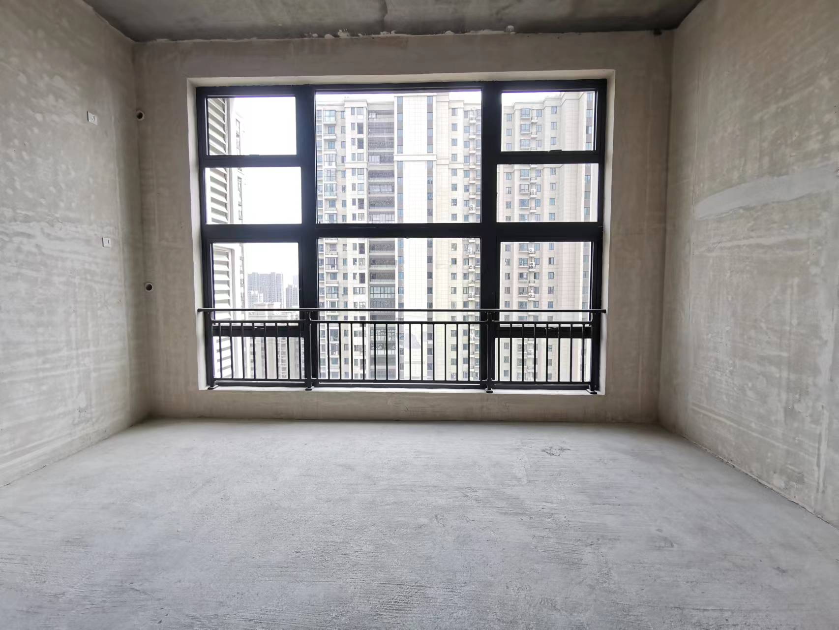 喜悦荟 3室2厅1卫 54m²