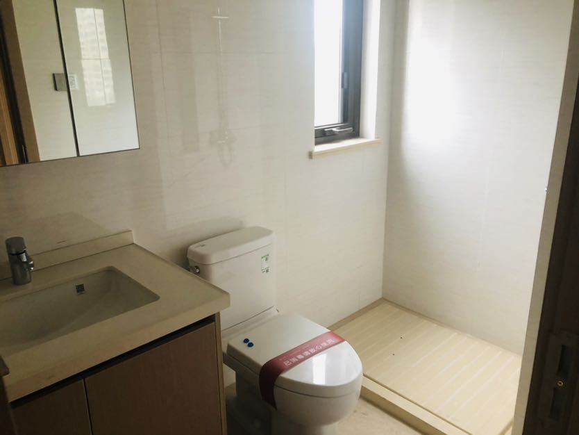 春风南岸西园 4室2厅2卫 136m&sup2;