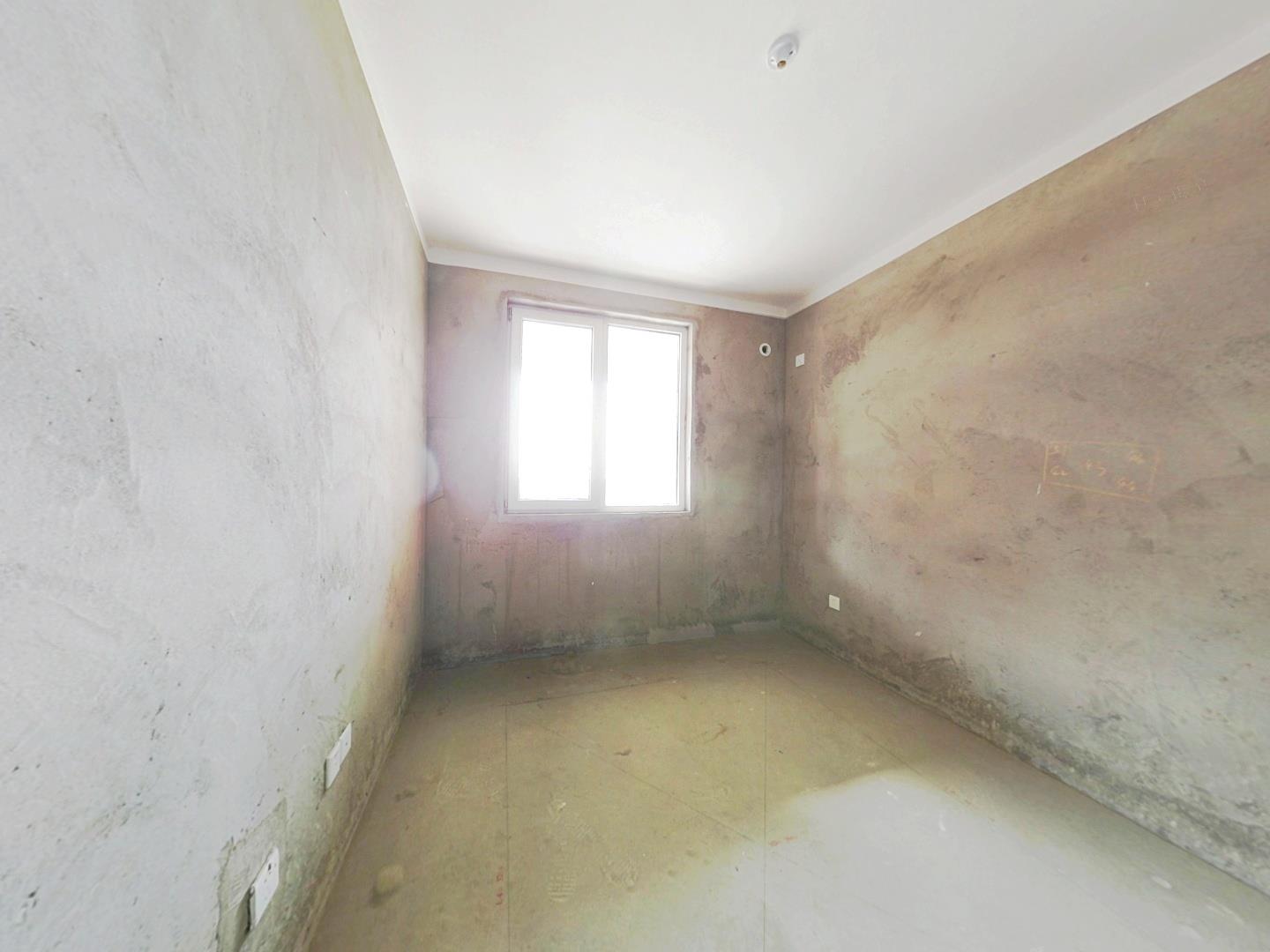 丽景湾 3室2厅1卫 96.5m&sup2;