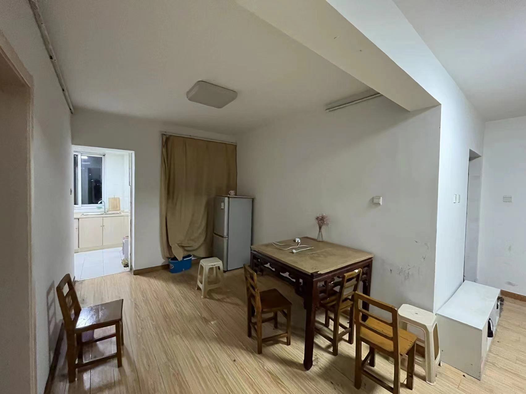 长航地中海花园 2室2厅1卫 102.00m&sup2;