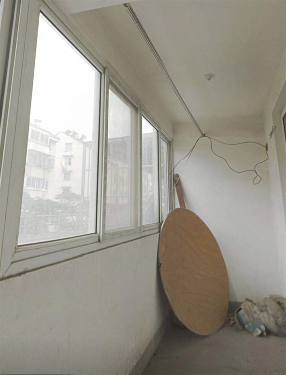 滨河东城 3室2厅2卫 135m&sup2;
