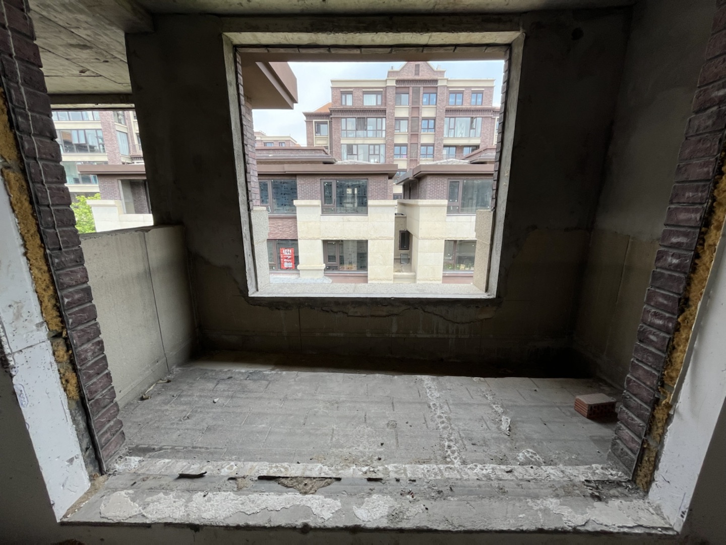 盛和九里香堤二期 4室2厅3卫 233.70m&sup2;