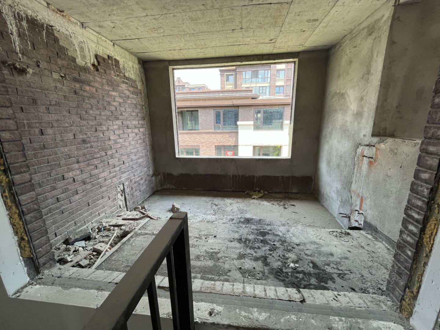 盛和九里香堤二期 4室2厅3卫 233.70m&sup2;