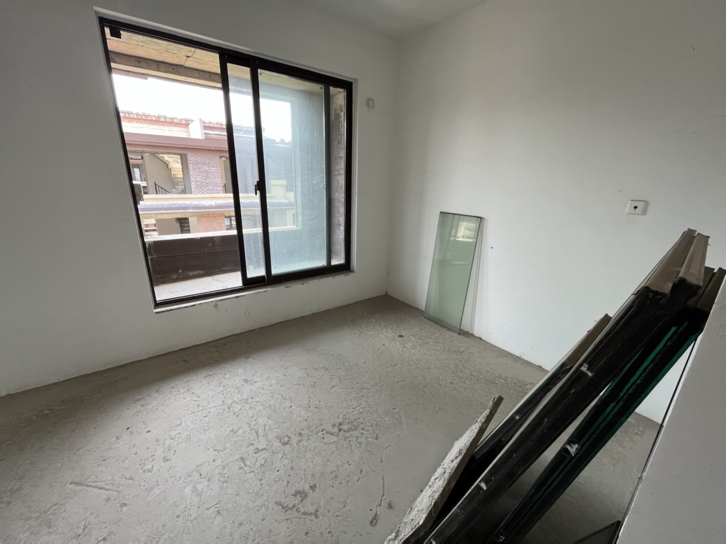 盛和九里香堤二期 4室2厅3卫 233.70m&sup2;
